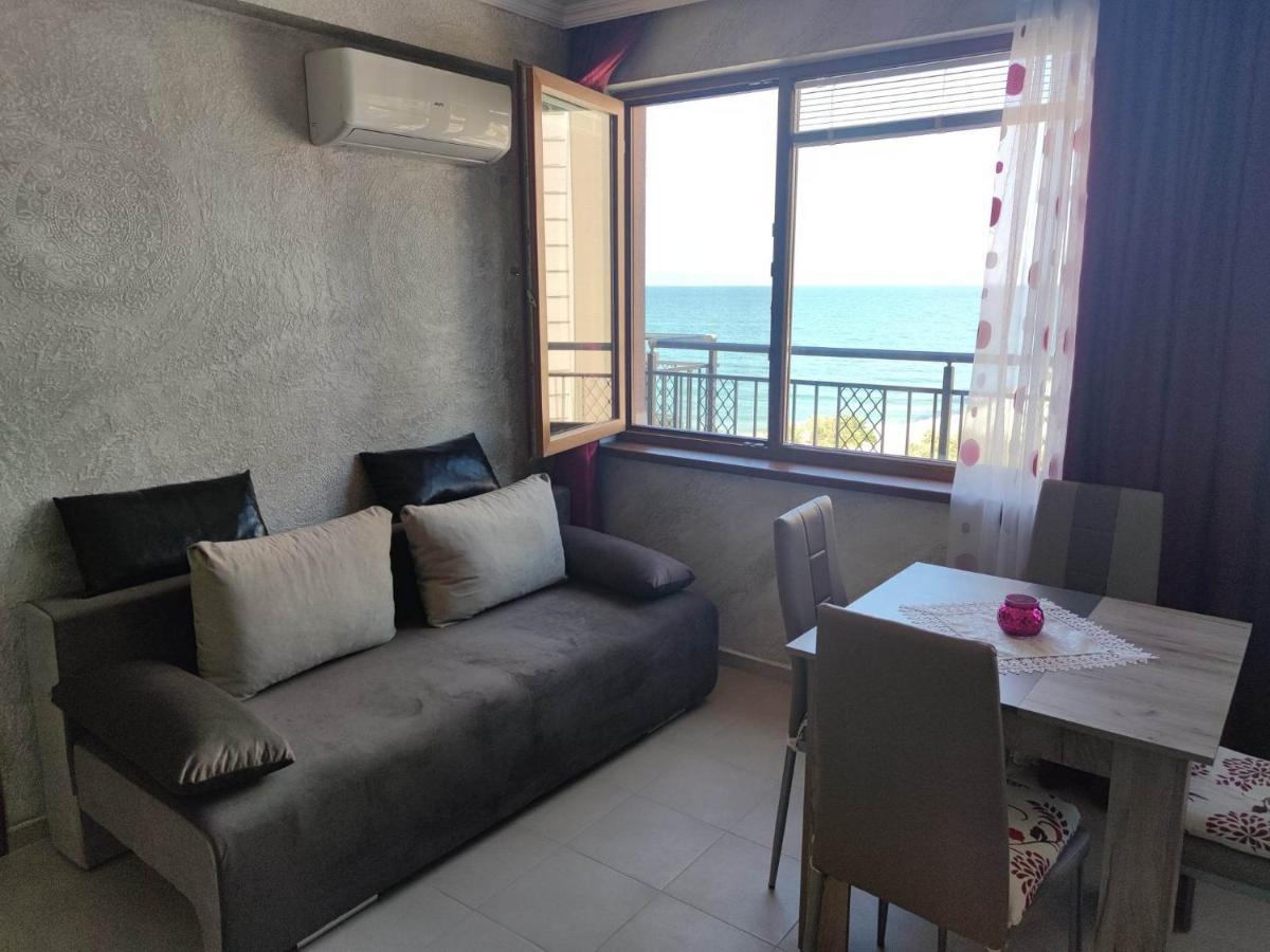 Apartament Piero เปาโมเรีย ภายนอก รูปภาพ